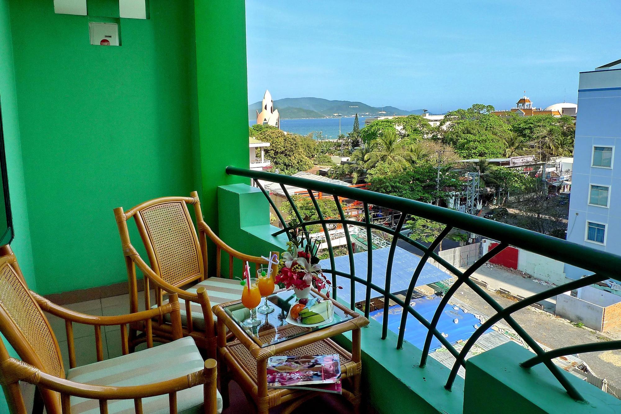 Green Hotel Nha Trang Exterior photo